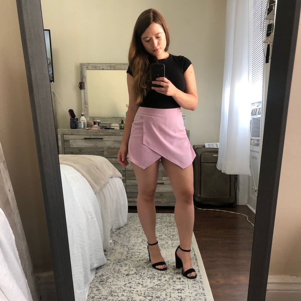 Cute Pink Asymmetrical Mini Skort - Size Medium